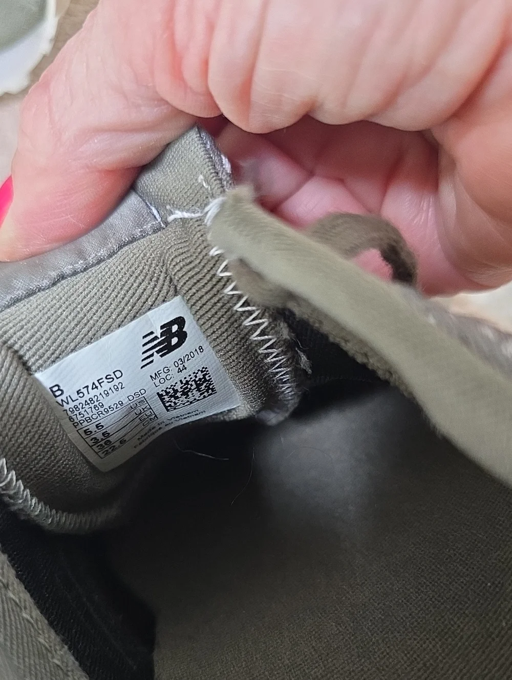 New Balance Kids Or Womens Size 5.5